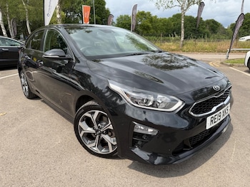 Used Kia Ceed 2019 for sale - 76793380: Photo
