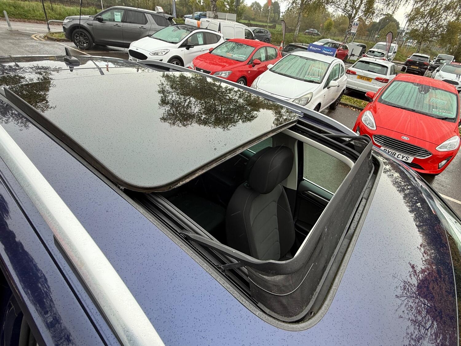 Used Volkswagen Tiguan 2020 for sale - 76334772: Photo 31