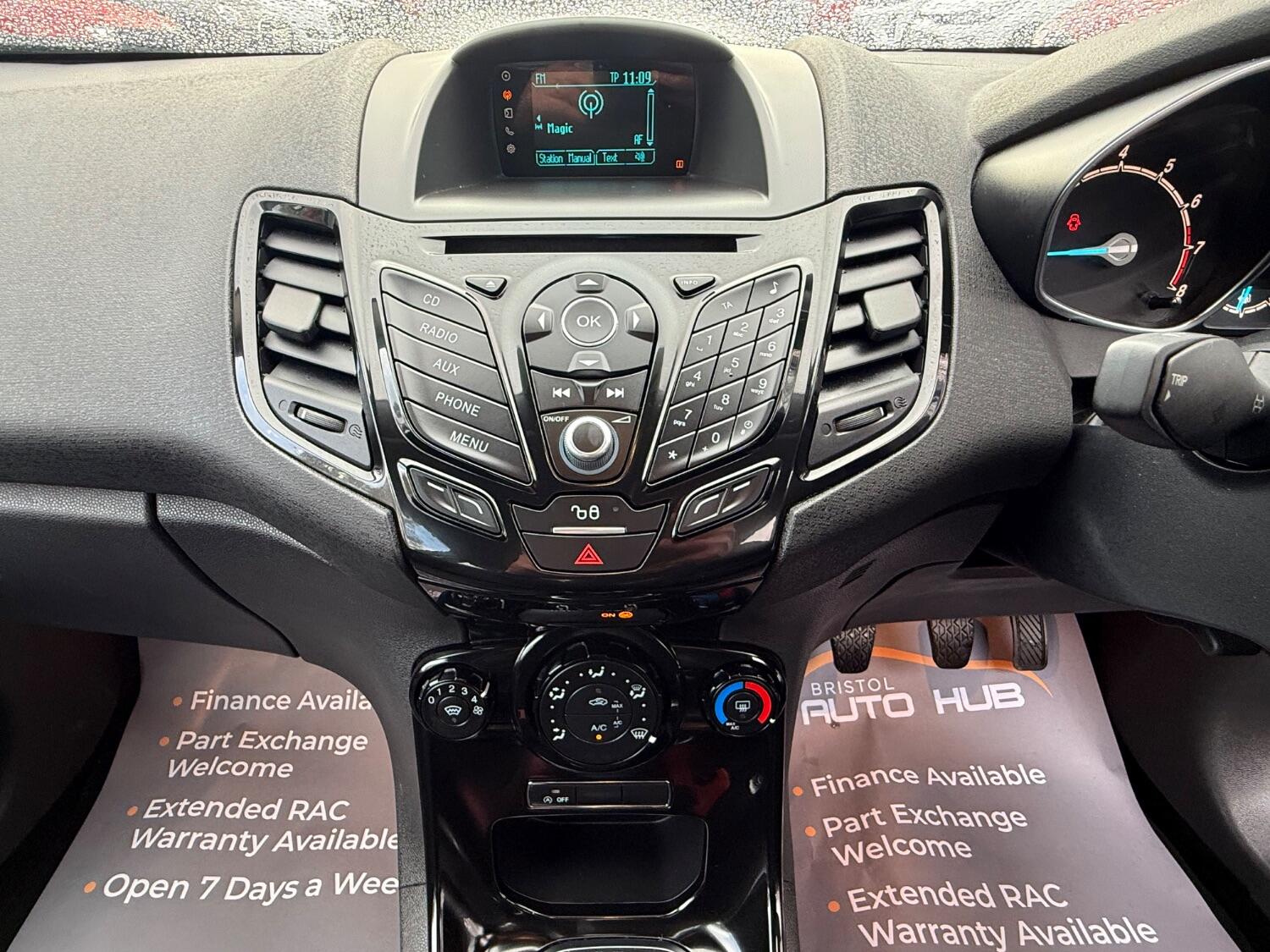 Used Ford Fiesta 2015 for sale - 76369356: Photo 27