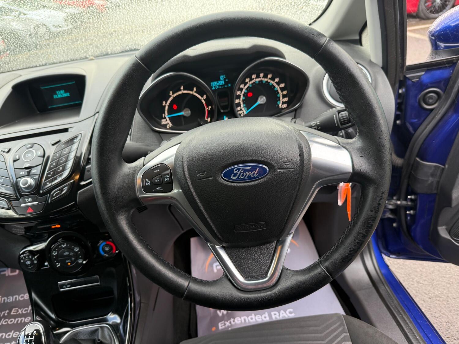 Used Ford Fiesta 2015 for sale - 76369356: Photo 29