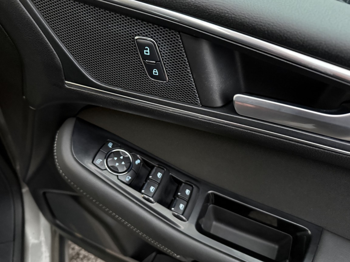 Used Ford S-Max 2016 for sale - 77073147: Photo 50