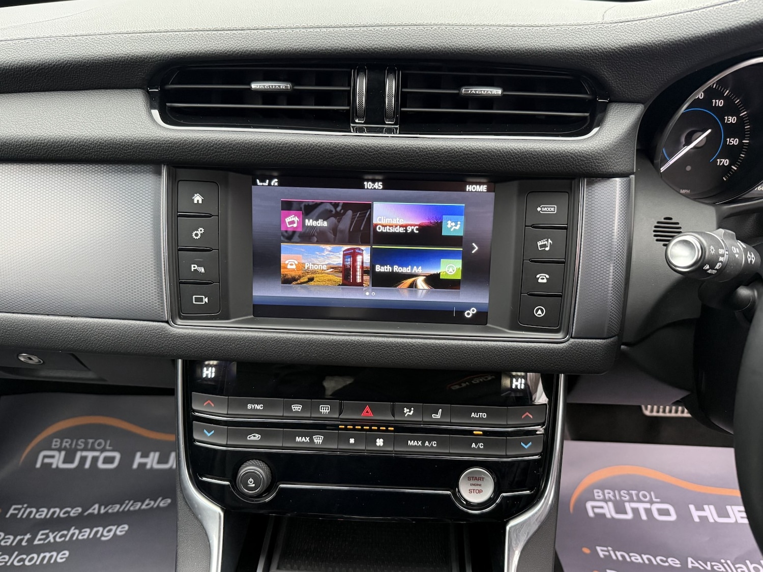 Used Jaguar XF 2017 for sale - 76982798: Photo 25