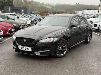 Used Jaguar XF 2017 for sale - 76982798: Photo