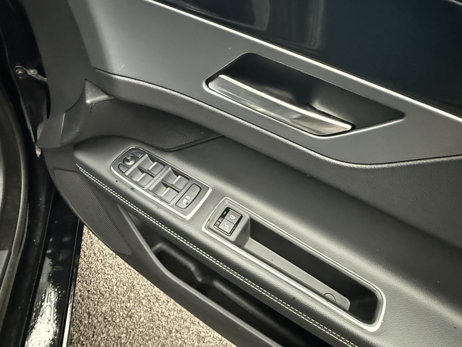 Used Jaguar XF 2017 for sale - 76982798: Photo 43