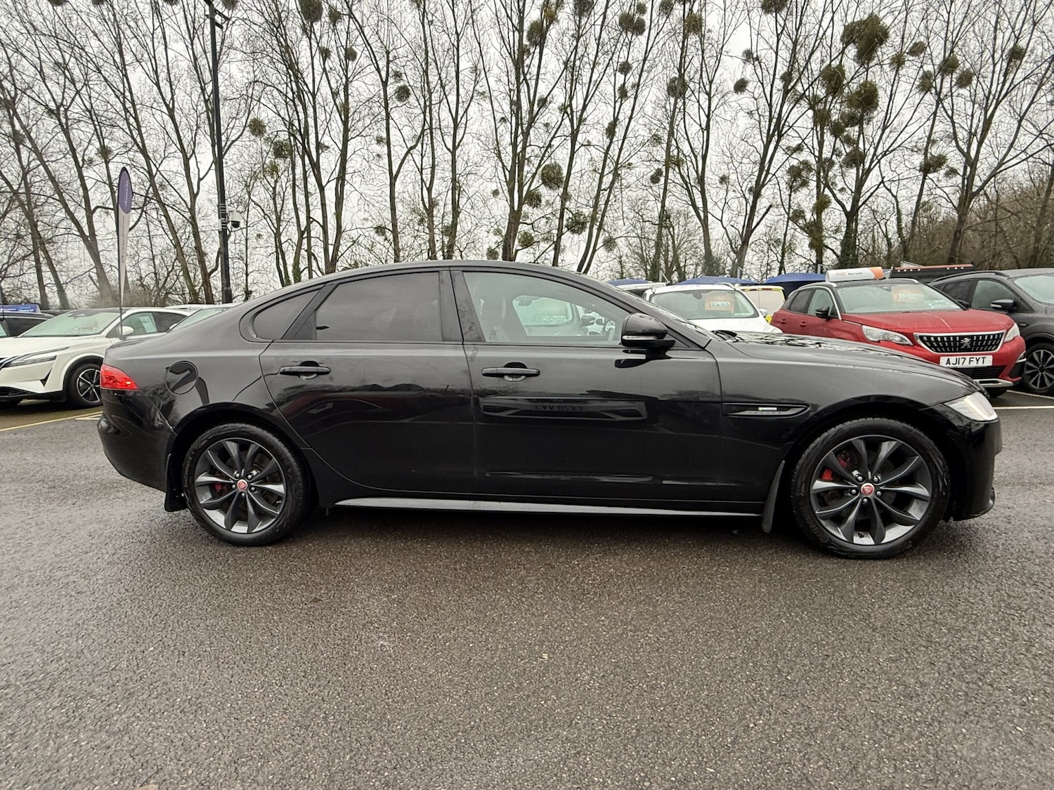 Used Jaguar XF 2017 for sale - 76982798: Photo 7