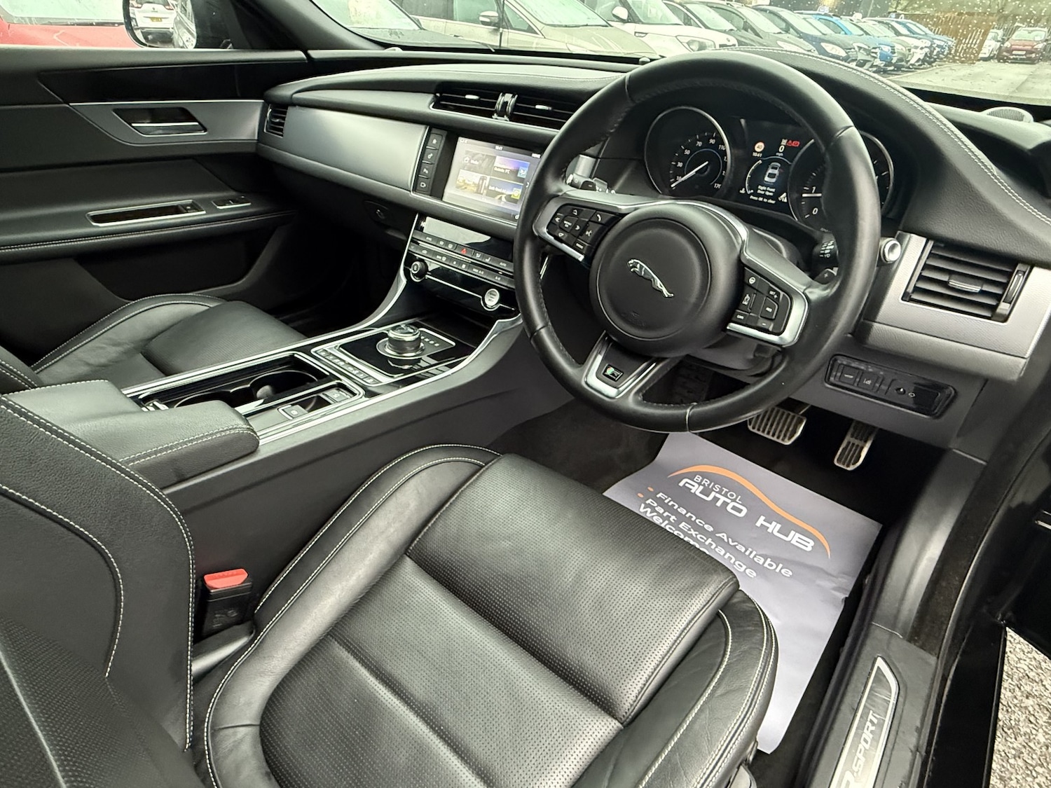 Used Jaguar XF 2017 for sale - 76982798: Photo 9