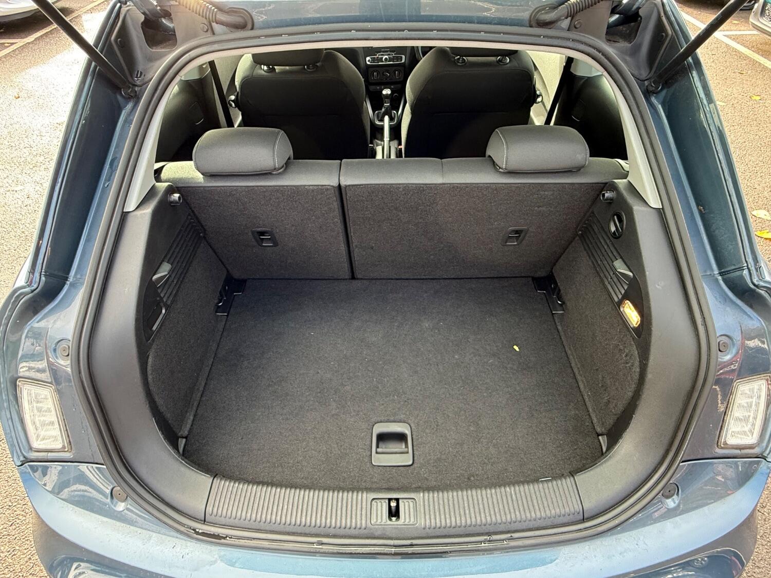 Used Audi A1 2015 for sale - 76369256: Photo 16