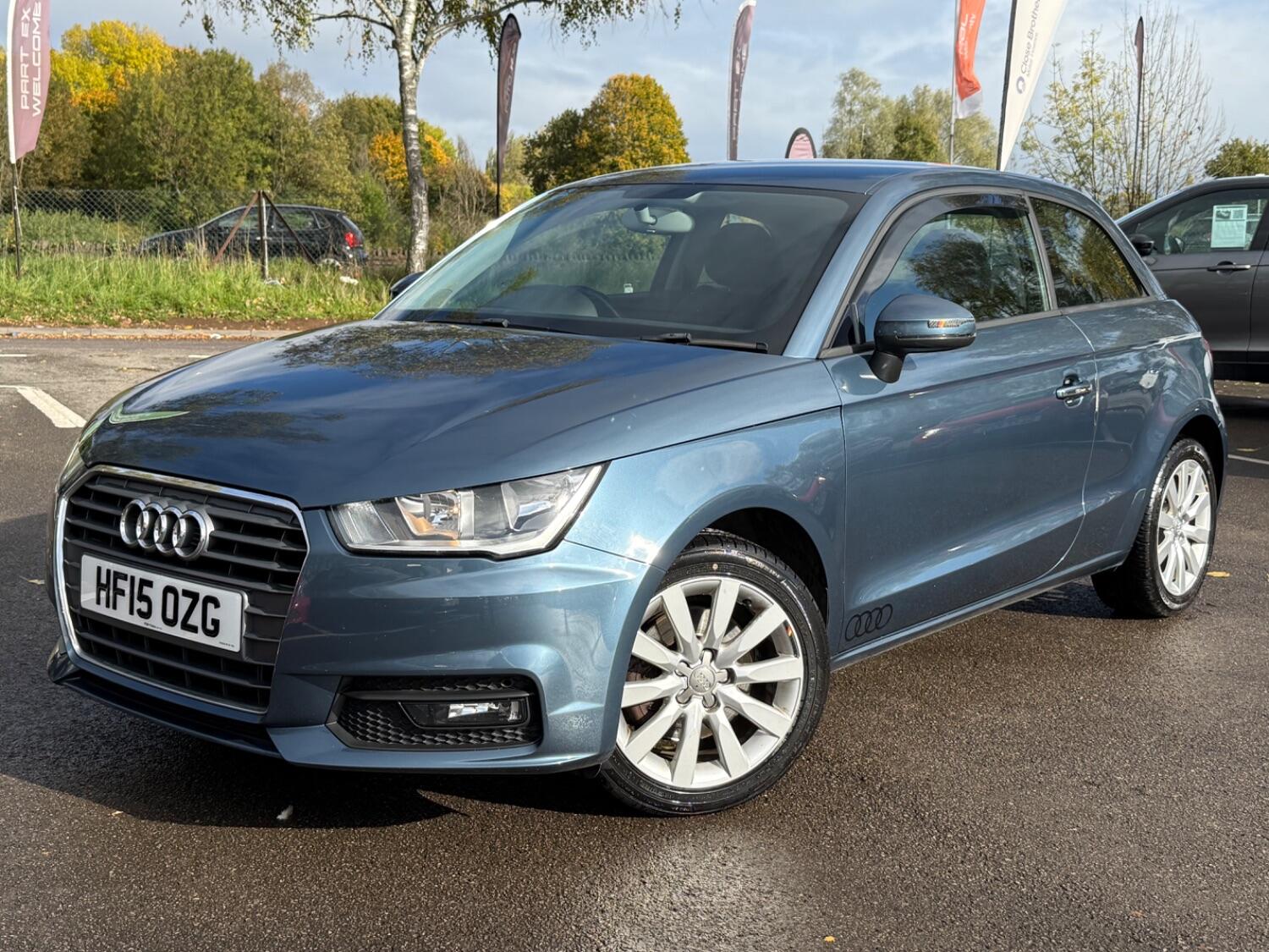 Used Audi A1 2015 for sale - 76369256: Photo 2