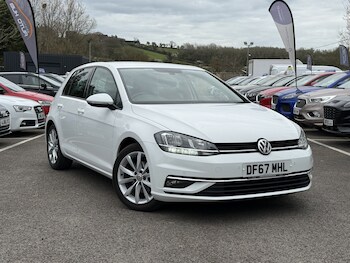 Used Volkswagen Golf 2017 for sale - 78057100: Photo