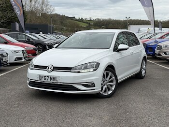 Used Volkswagen Golf 2017 for sale - 78057100: Photo