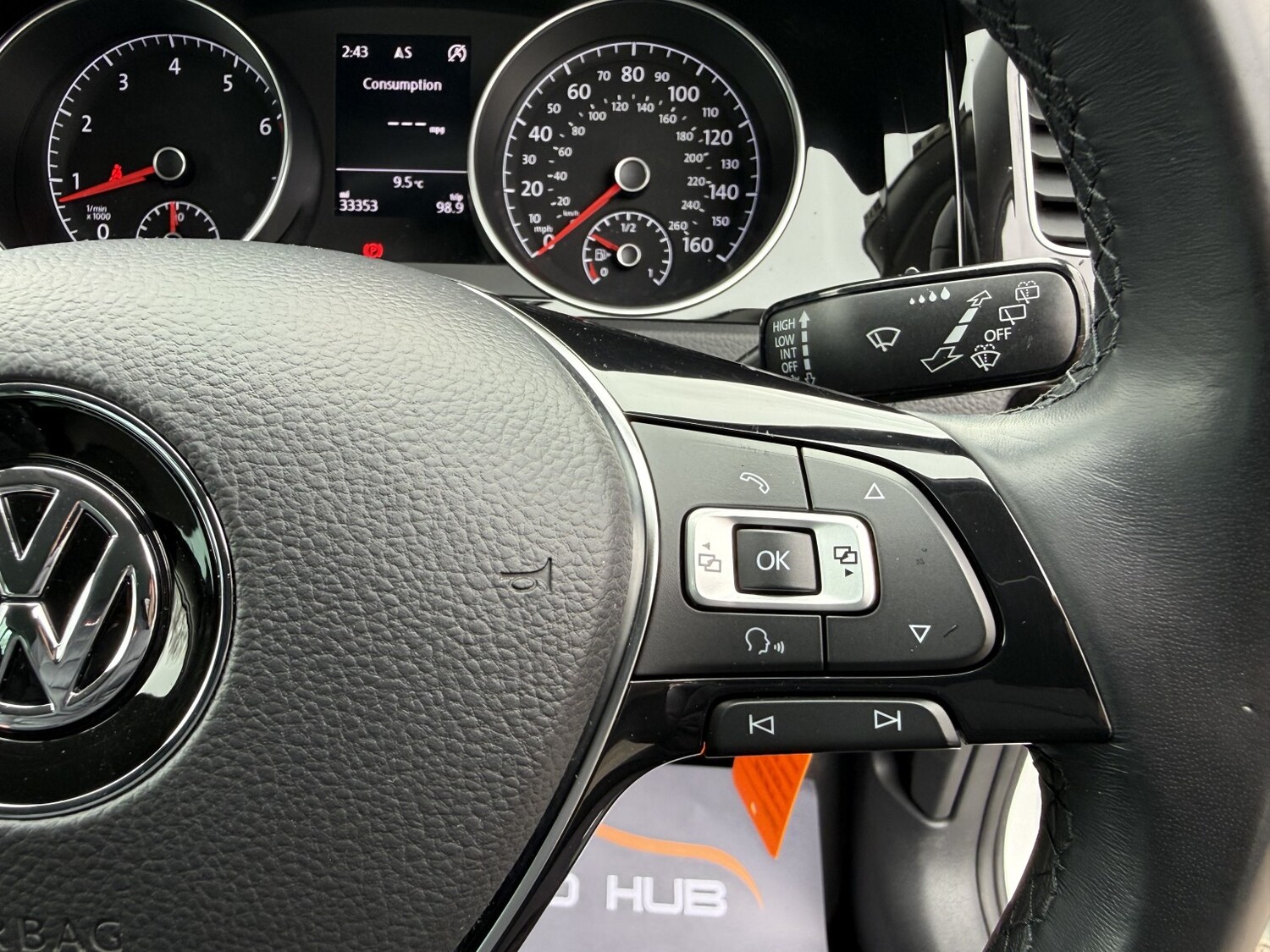 Used Volkswagen Golf 2017 for sale - 78057100: Photo 35