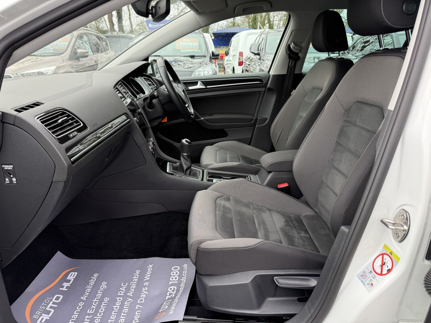 Used Volkswagen Golf 2017 for sale - 78057100: Photo 44