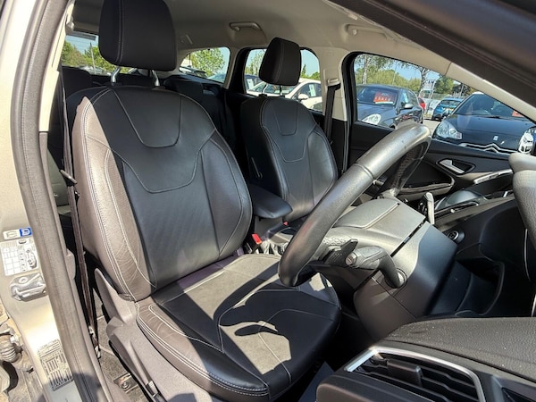 Used Ford Focus 2016 for sale - 74543456: Photo 35