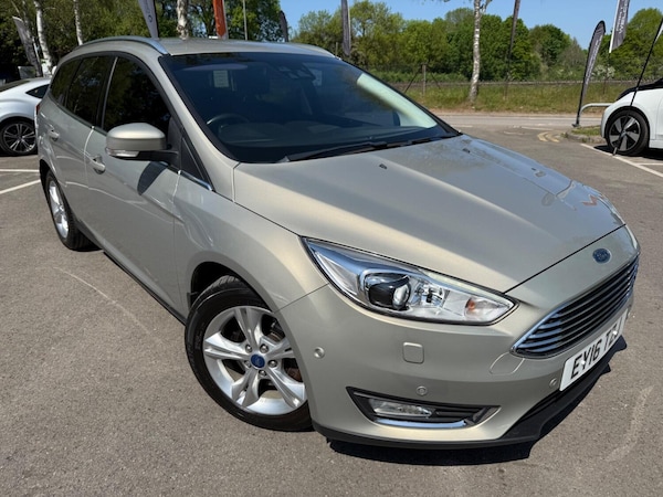 Used Ford Focus 2016 for sale - 74543456: Photo 3