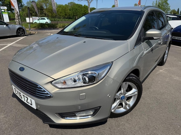 Used Ford Focus 2016 for sale - 74543456: Photo 4