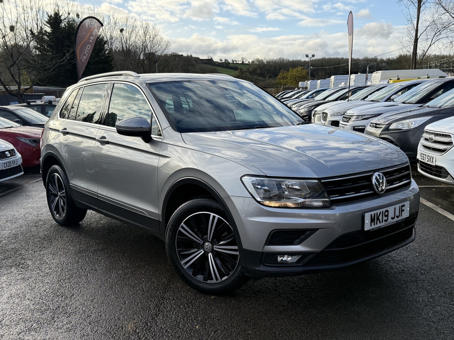 Used Volkswagen Tiguan 2019 for sale - 77129605: Photo 1