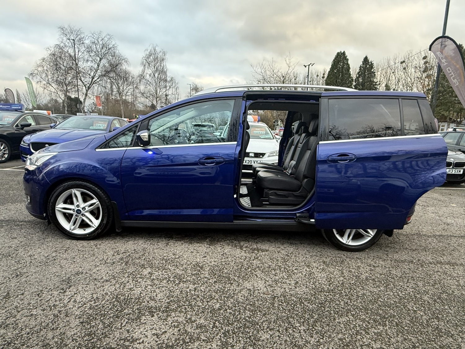 Used Ford Grand C-Max 2015 for sale - 76924303: Photo 39