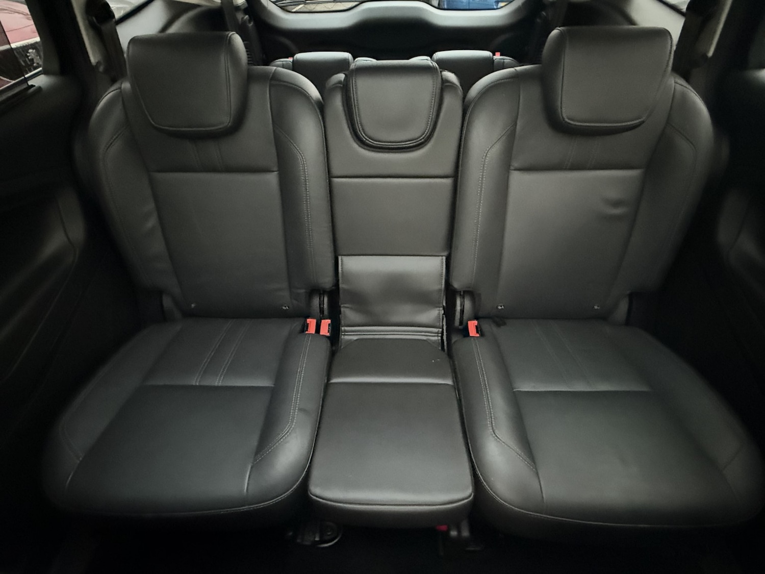 Used Ford Grand C-Max 2015 for sale - 76924303: Photo 42