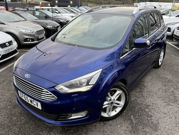 Used Ford Grand C-Max 2015 for sale - 76924303: Photo