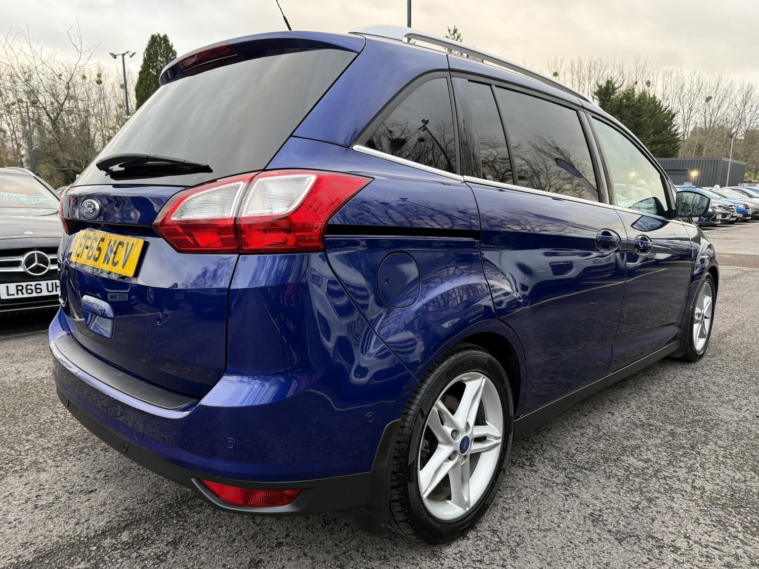 Used Ford Grand C-Max 2015 for sale - 76924303: Photo 9