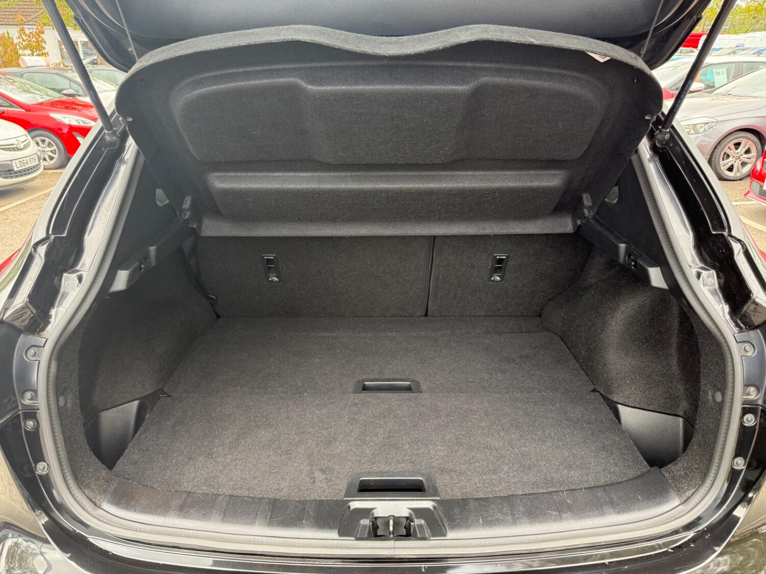 Used Nissan Qashqai 2018 for sale - 76211772: Photo 16