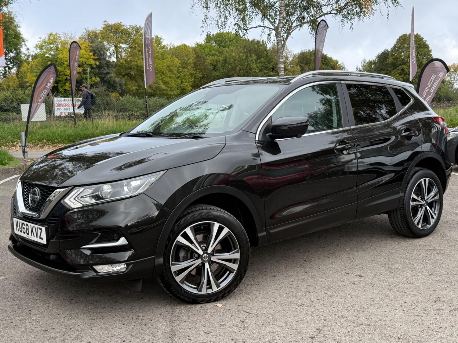 Used Nissan Qashqai 2018 for sale - 76211772: Photo 2
