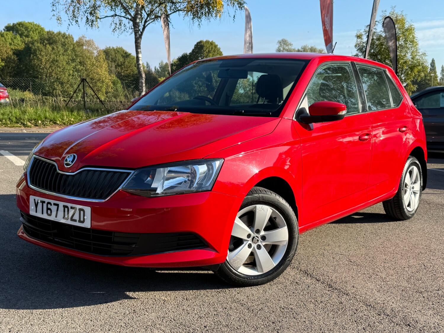 Used Skoda Fabia 2017 for sale - 76120330: Photo 2