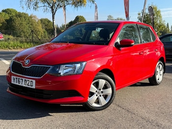 Used Skoda Fabia 2017 for sale - 76120330: Photo 2