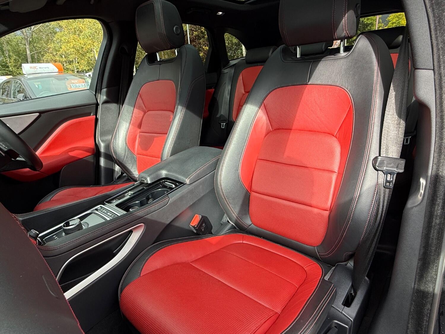 Used Jaguar F-Pace 2018 for sale - 76769504: Photo 44