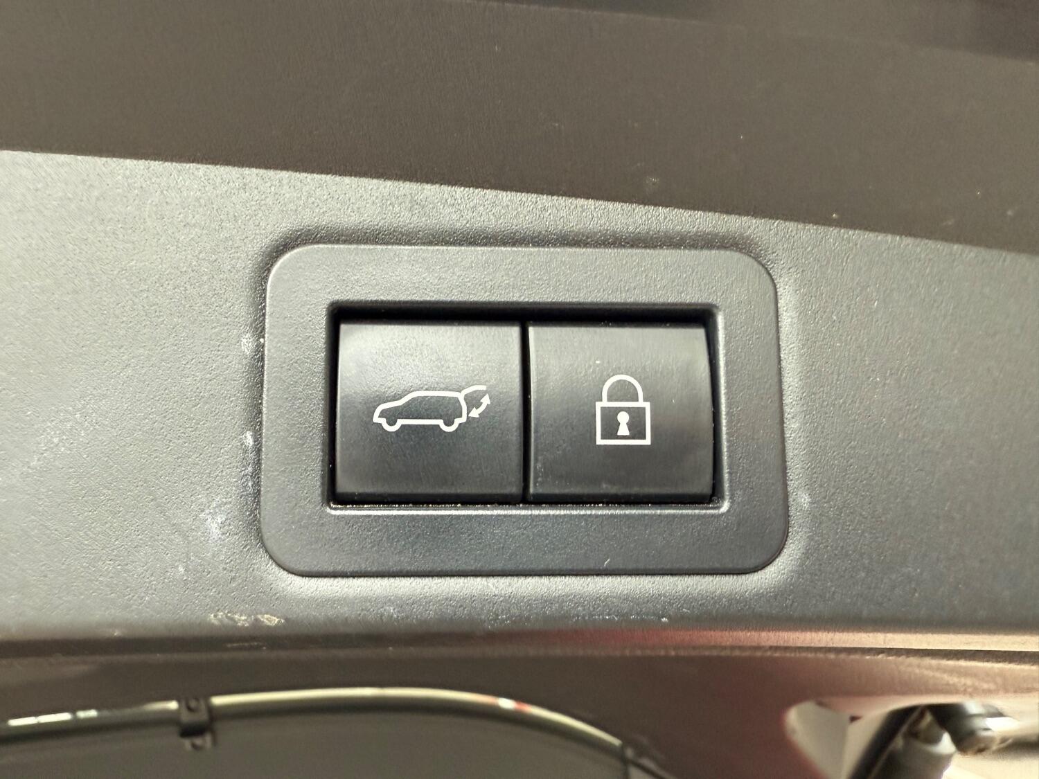 Used Toyota Corolla 2020 for sale - 76380321: Photo 50