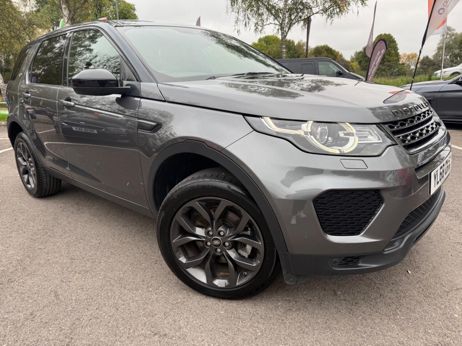 Used Land Rover Discovery Sport 2019 for sale - 76246232: Photo 21