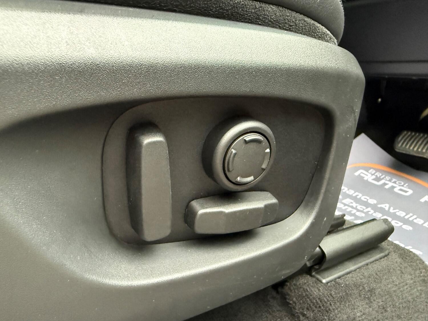 Used Land Rover Discovery Sport 2019 for sale - 76246232: Photo 35