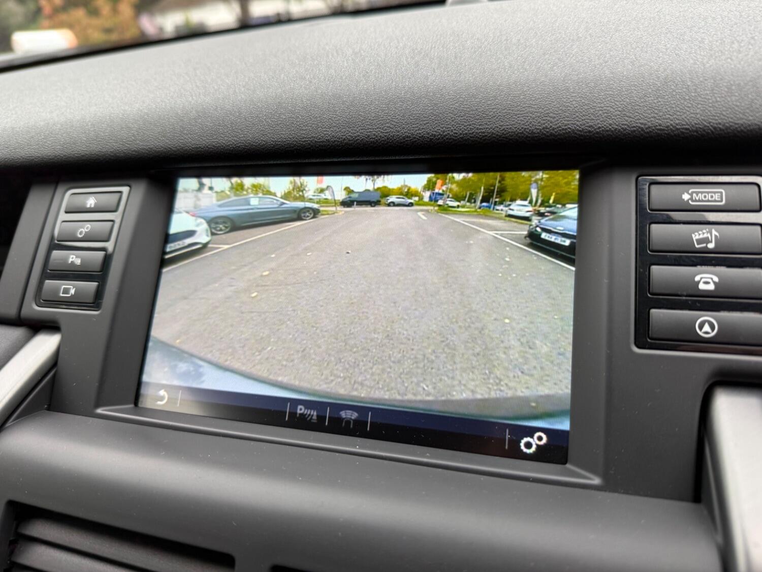 Used Land Rover Discovery Sport 2019 for sale - 76246232: Photo 51