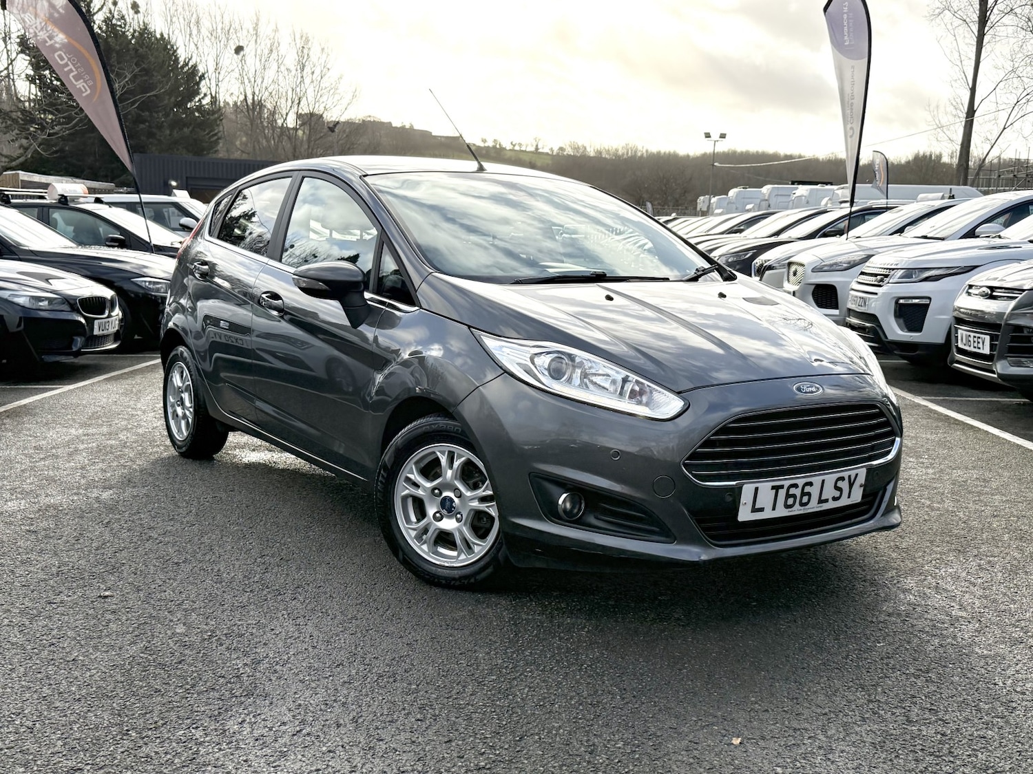 Used Ford Fiesta 2016 for sale - 76897028: Photo 1