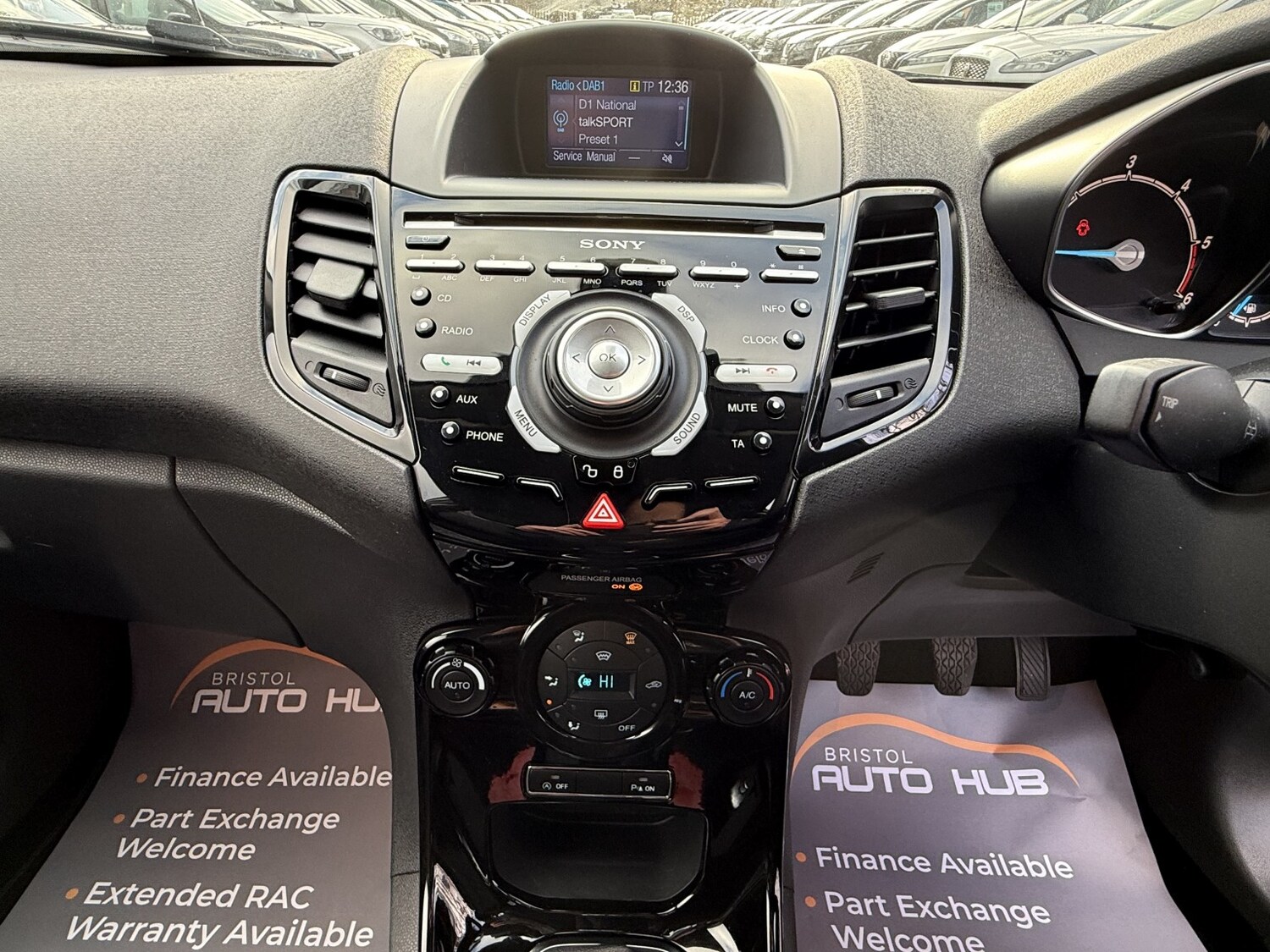 Used Ford Fiesta 2016 for sale - 76897028: Photo 29