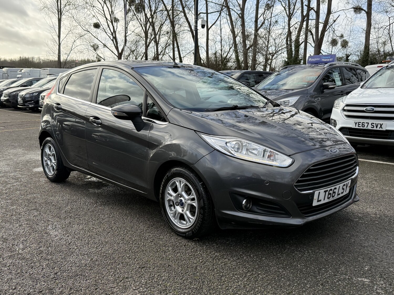 Used Ford Fiesta 2016 for sale - 76897028: Photo 33