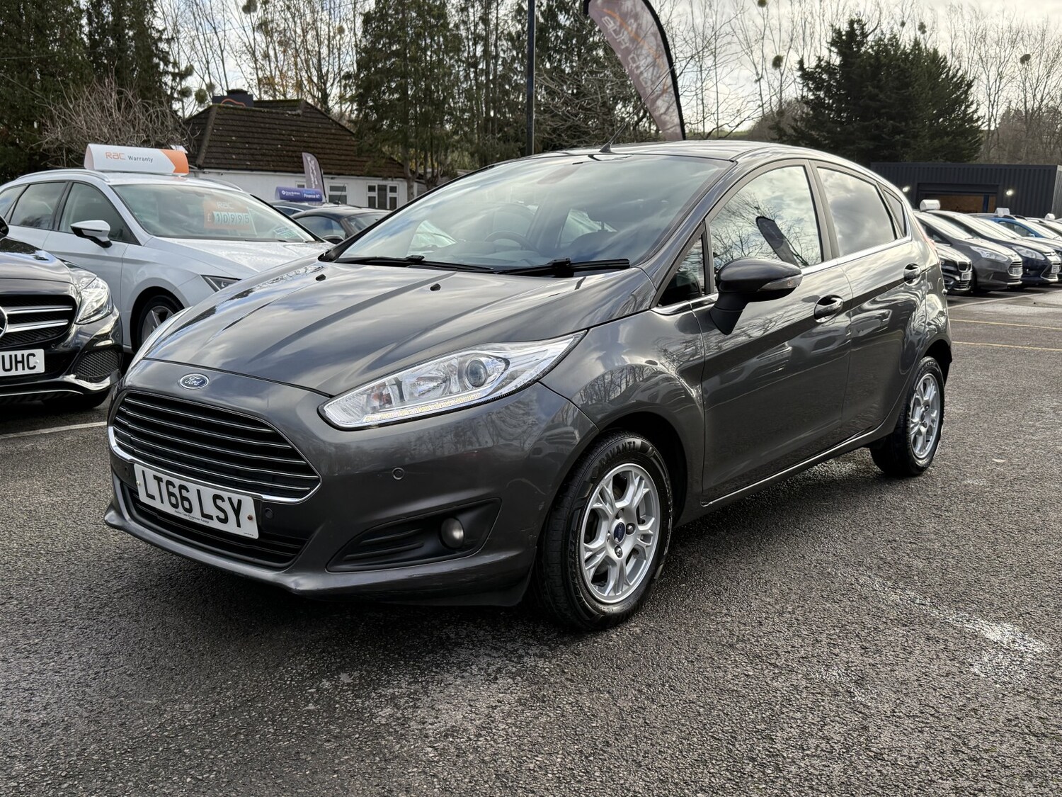 Used Ford Fiesta 2016 for sale - 76897028: Photo 34