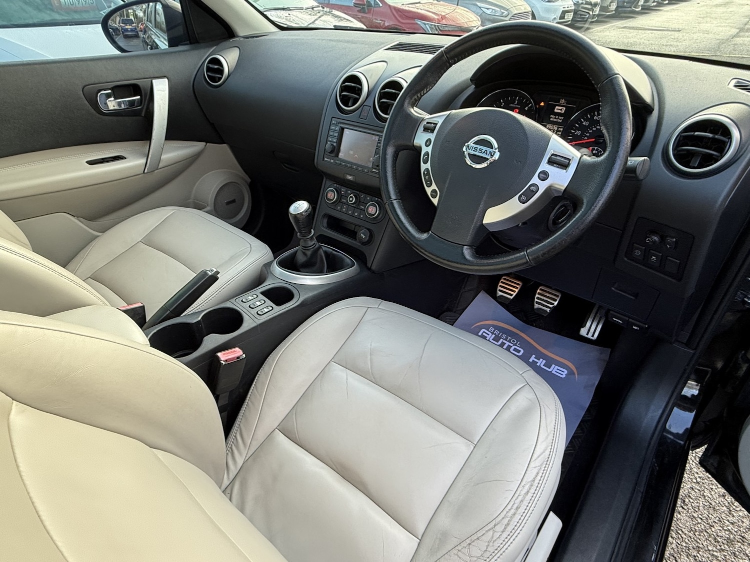 Used Nissan Qashqai 2012 for sale - 77073110: Photo 11