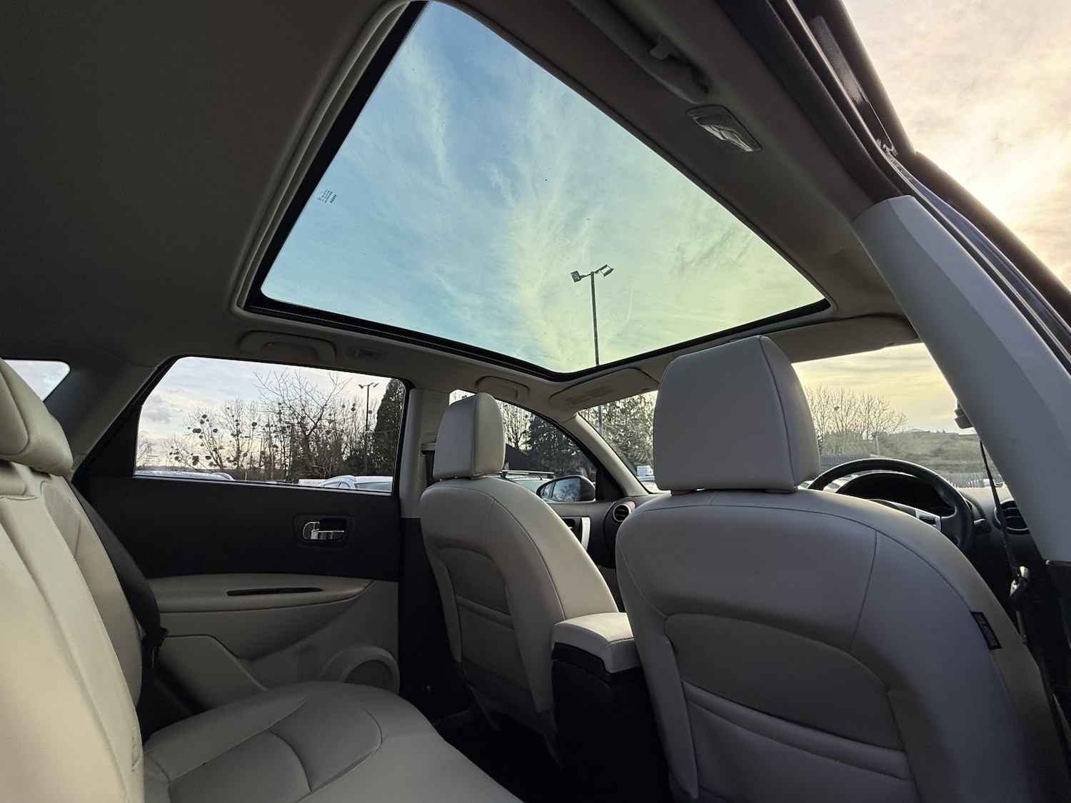 Used Nissan Qashqai 2012 for sale - 77073110: Photo 17