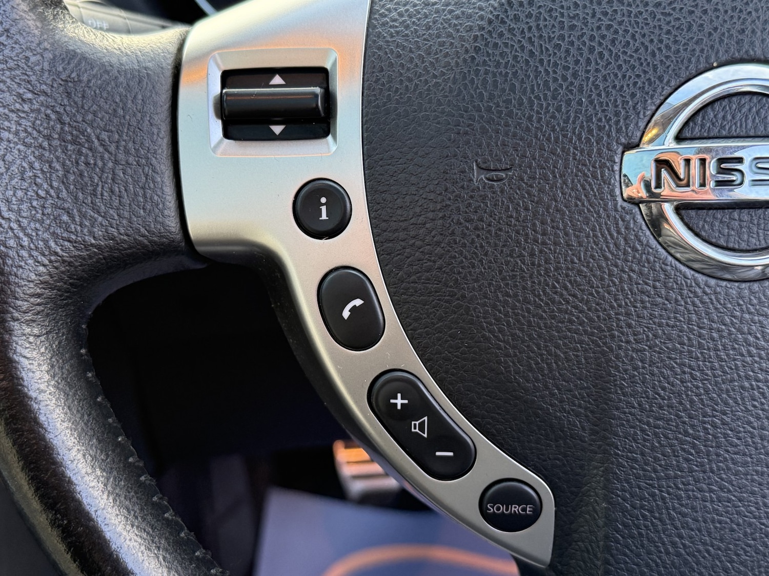 Used Nissan Qashqai 2012 for sale - 77073110: Photo 49