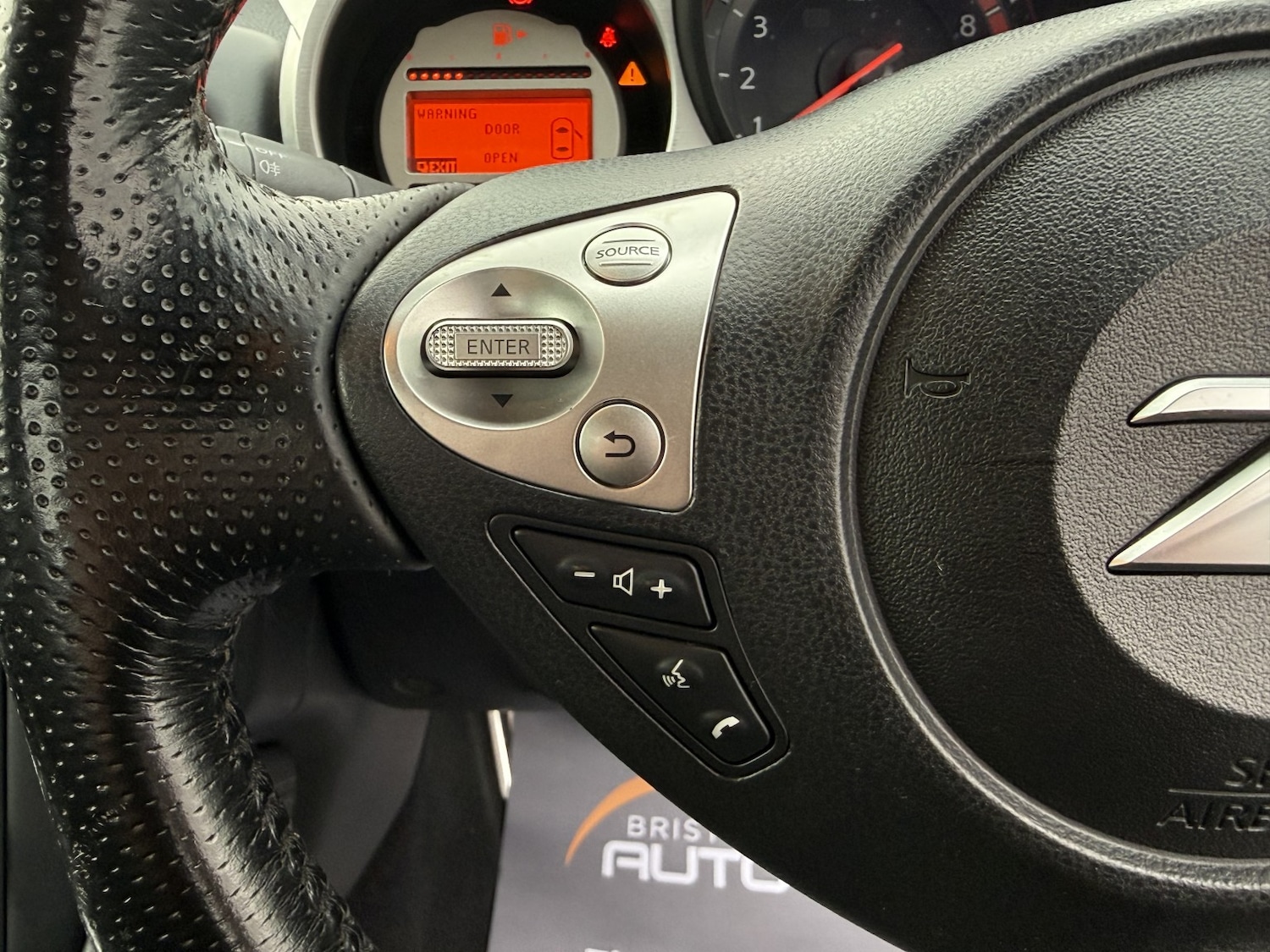 Used Nissan 370 Z 2011 for sale - 77478057: Photo 45