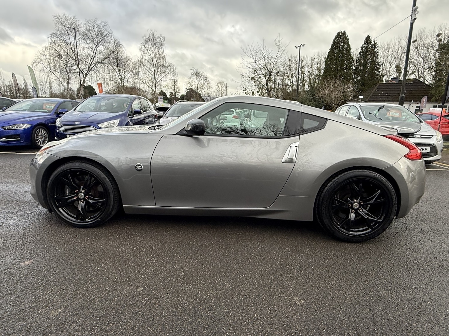 Used Nissan 370 Z 2011 for sale - 77478057: Photo 9