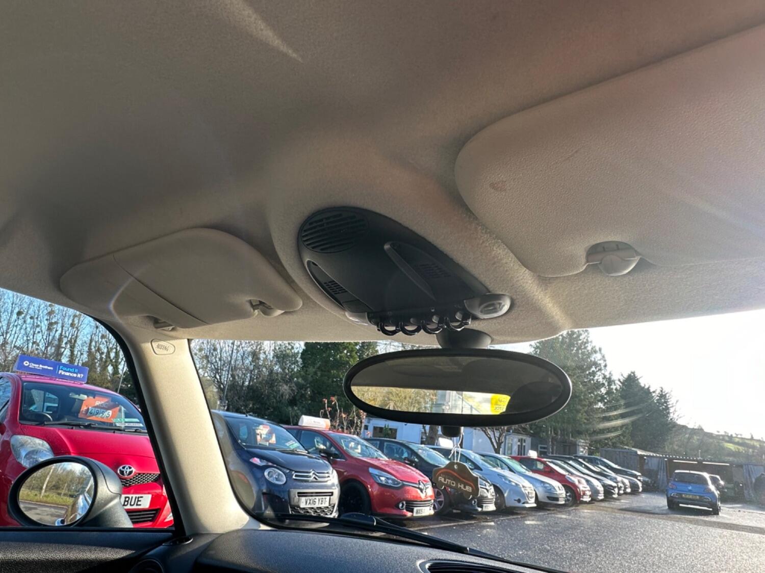 Used MINI Hatch 2011 for sale - 77609970: Photo 39