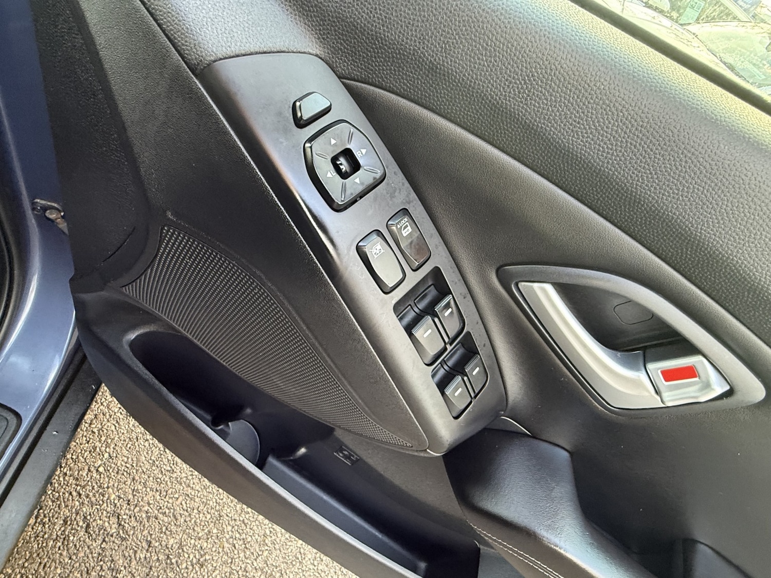 Used Hyundai Ix35 2014 for sale - 77595456: Photo 48