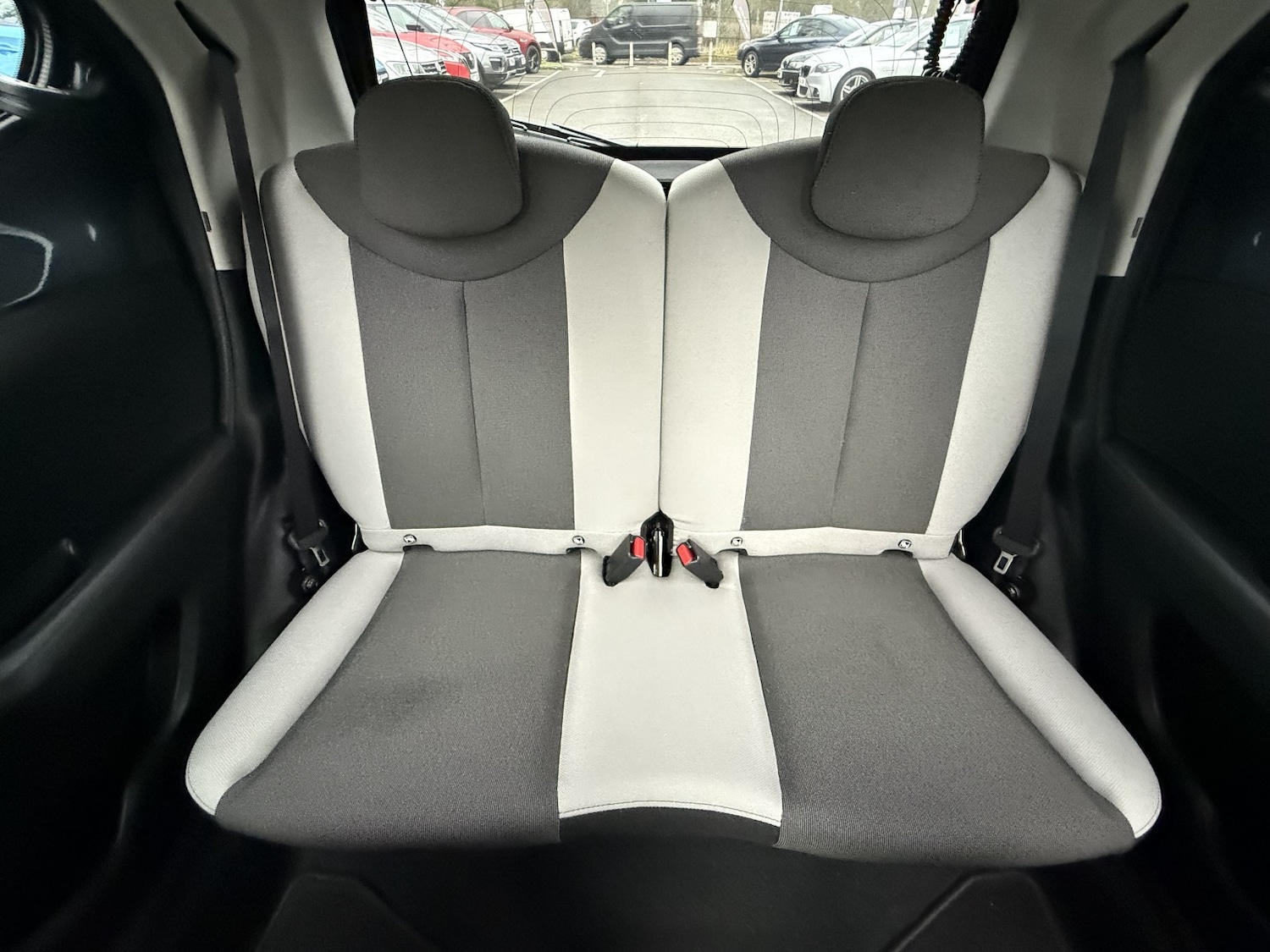 Used Toyota AYGO 2018 for sale - 77319868: Photo 39