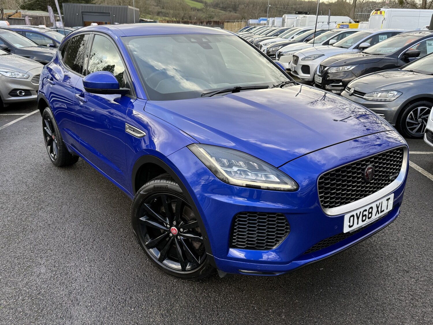 Used Jaguar E-Pace 2018 for sale - 77310696: Photo 3