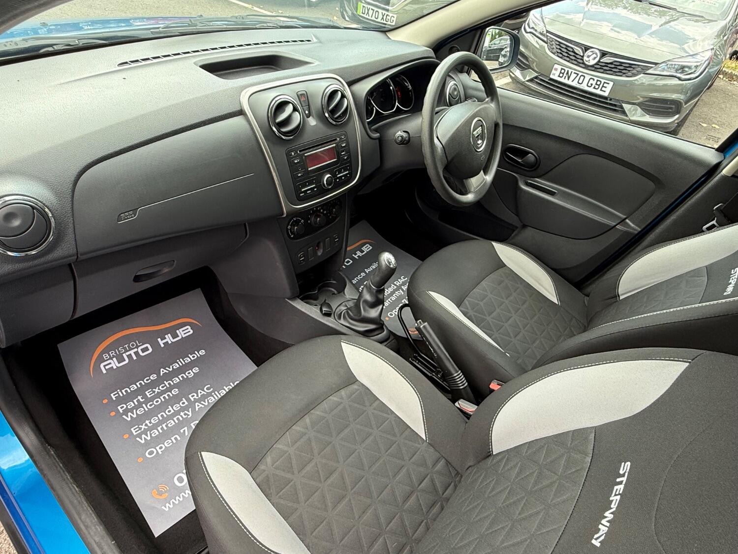 Used Dacia Sandero Stepway 2014 for sale - 76793358: Photo 39