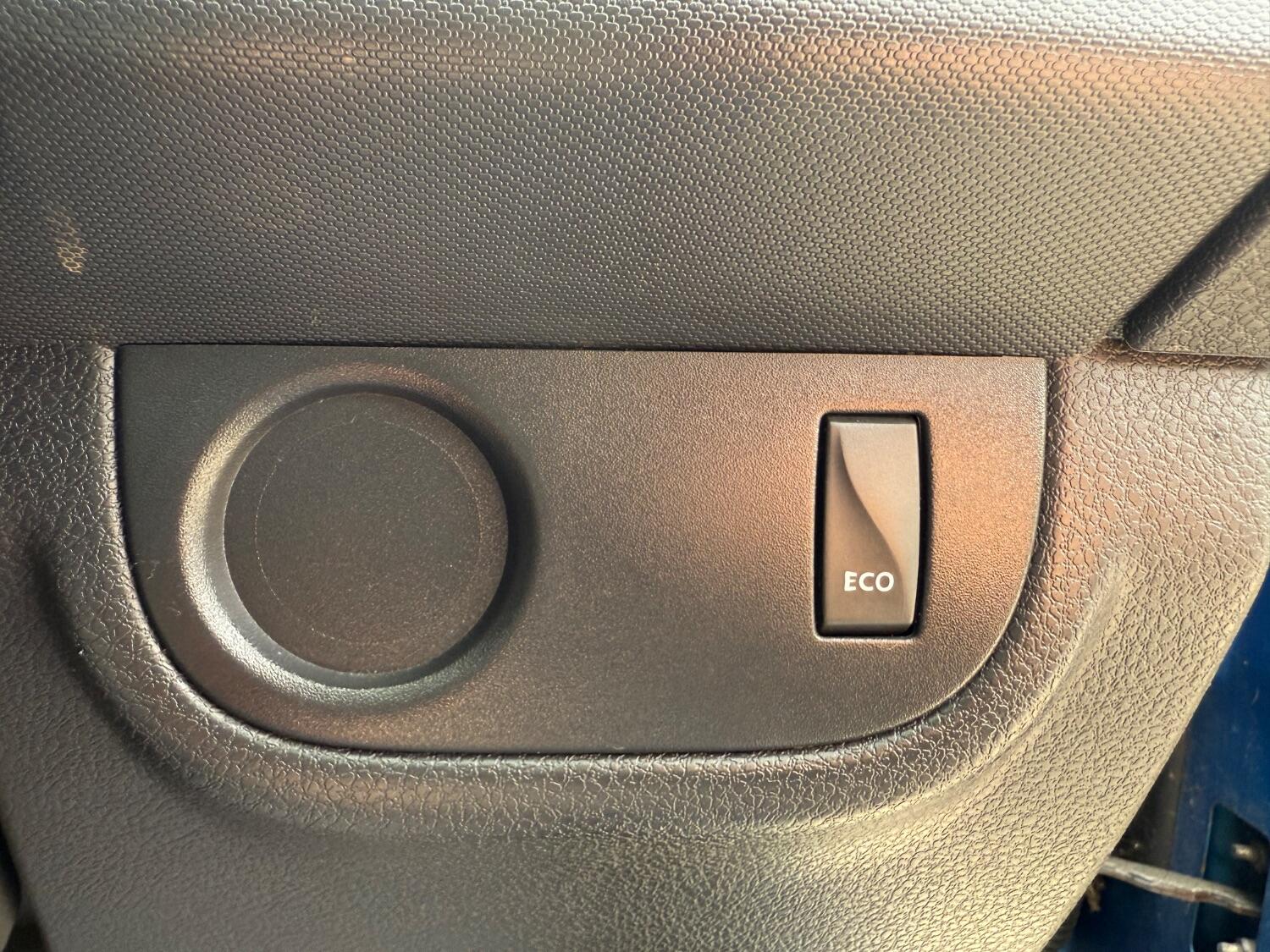 Used Dacia Sandero Stepway 2014 for sale - 76793358: Photo 42