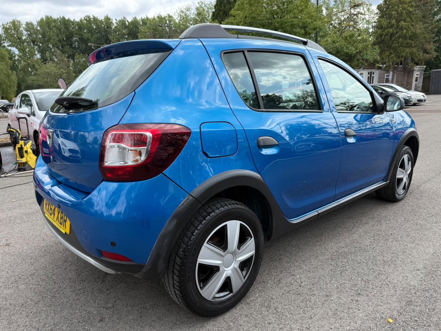 Used Dacia Sandero Stepway 2014 for sale - 76793358: Photo 9