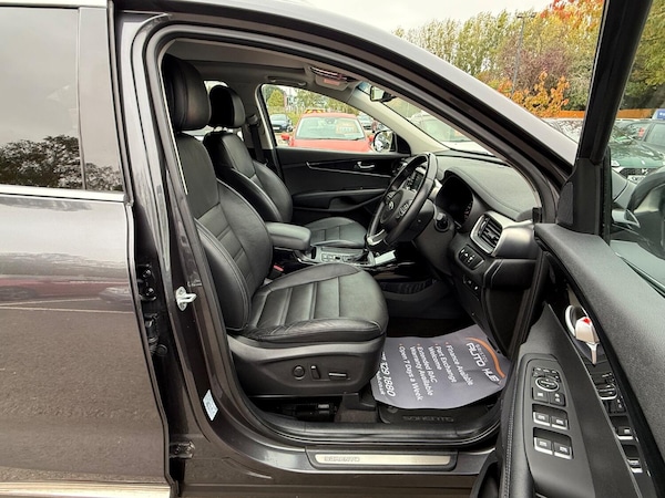 Used Kia Sorento 2017 for sale - 76268604: Photo 13